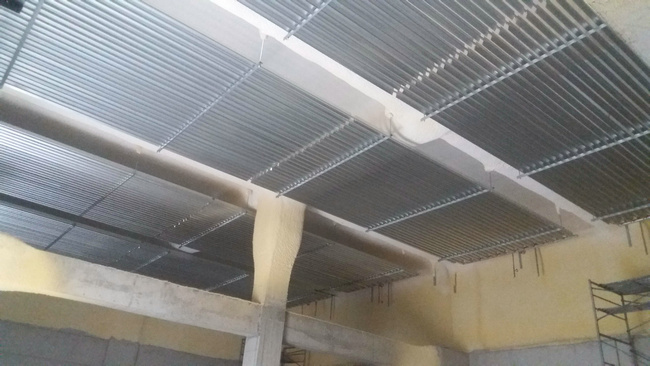 風(fēng)冷冷庫與直冷冷庫的優(yōu)缺點